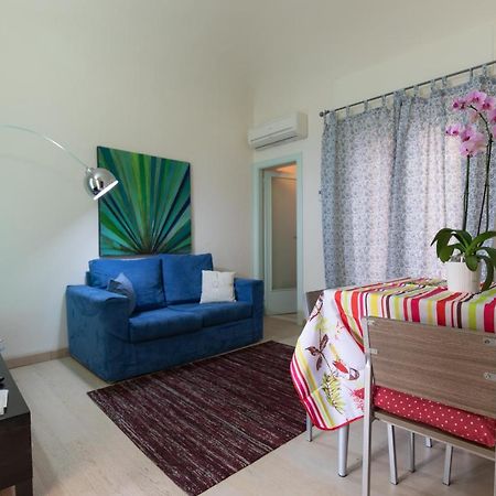 Foscolo Apartment เวียเรจโจ ภายนอก รูปภาพ