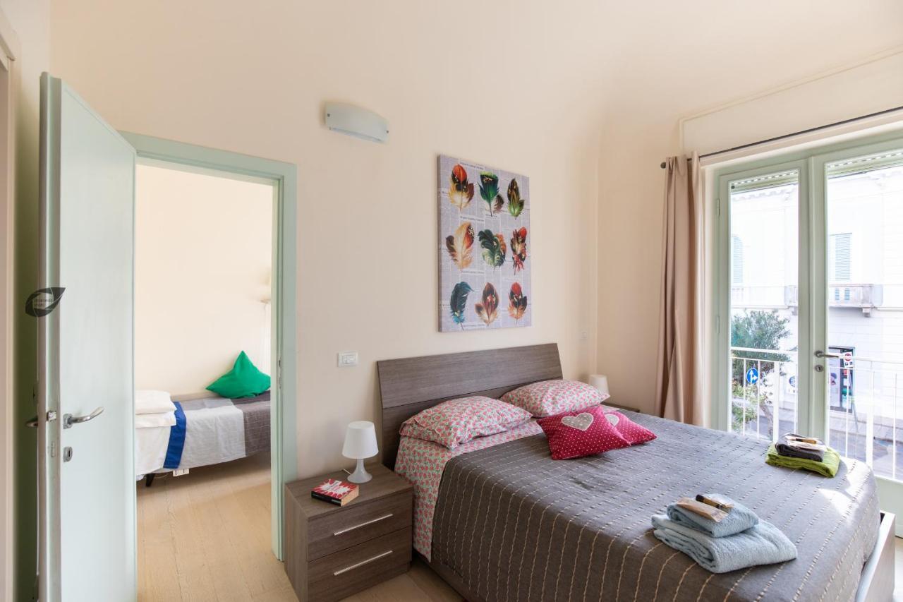 Foscolo Apartment เวียเรจโจ ภายนอก รูปภาพ